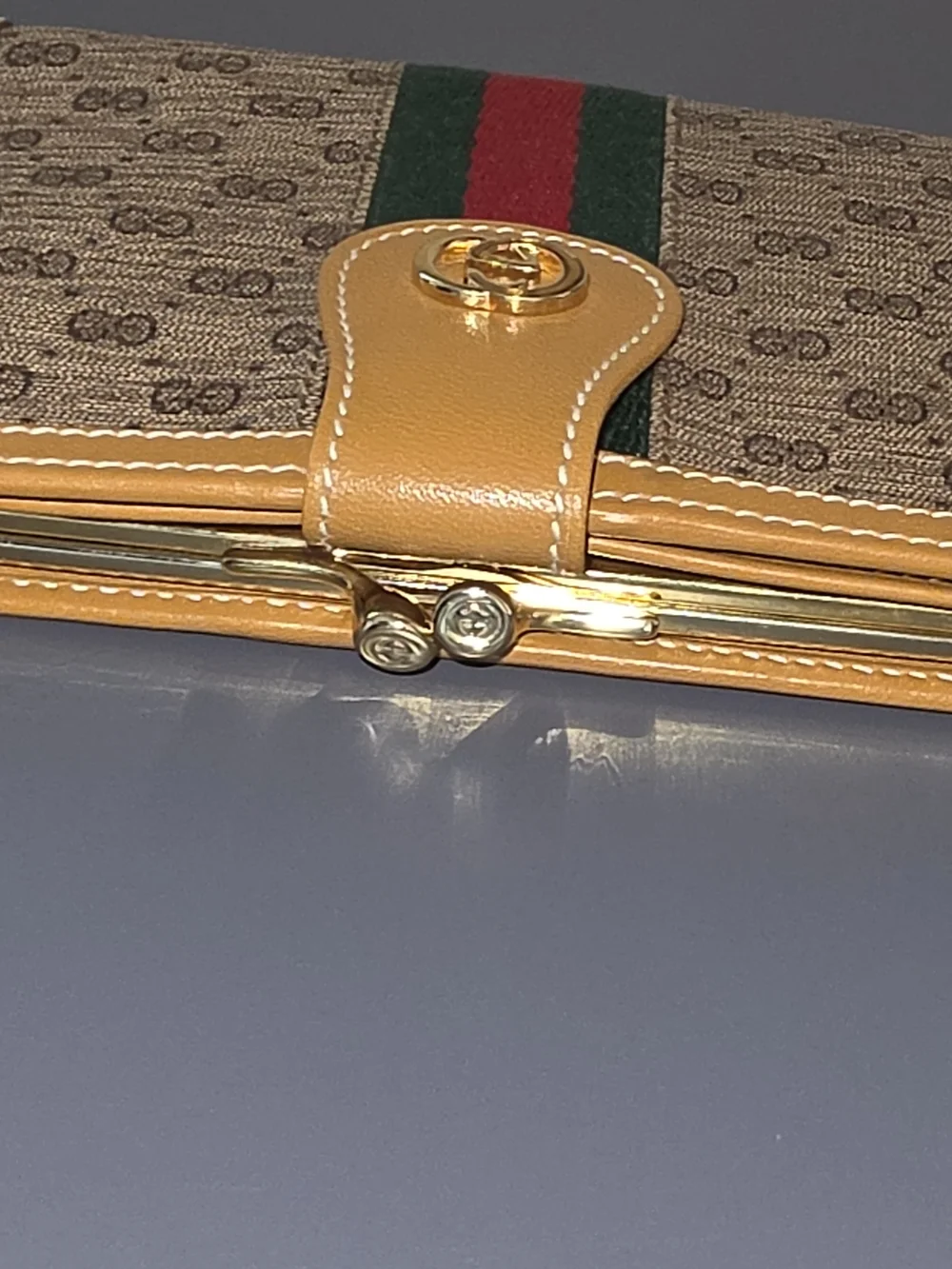 Gucci Wallet Canvas withTan Leather Trim and Interior - Picture 10 of 10